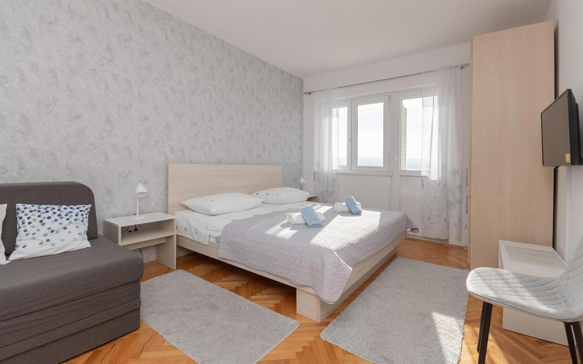 Apartments Ivan - With Parking โอมิช ภายนอก รูปภาพ