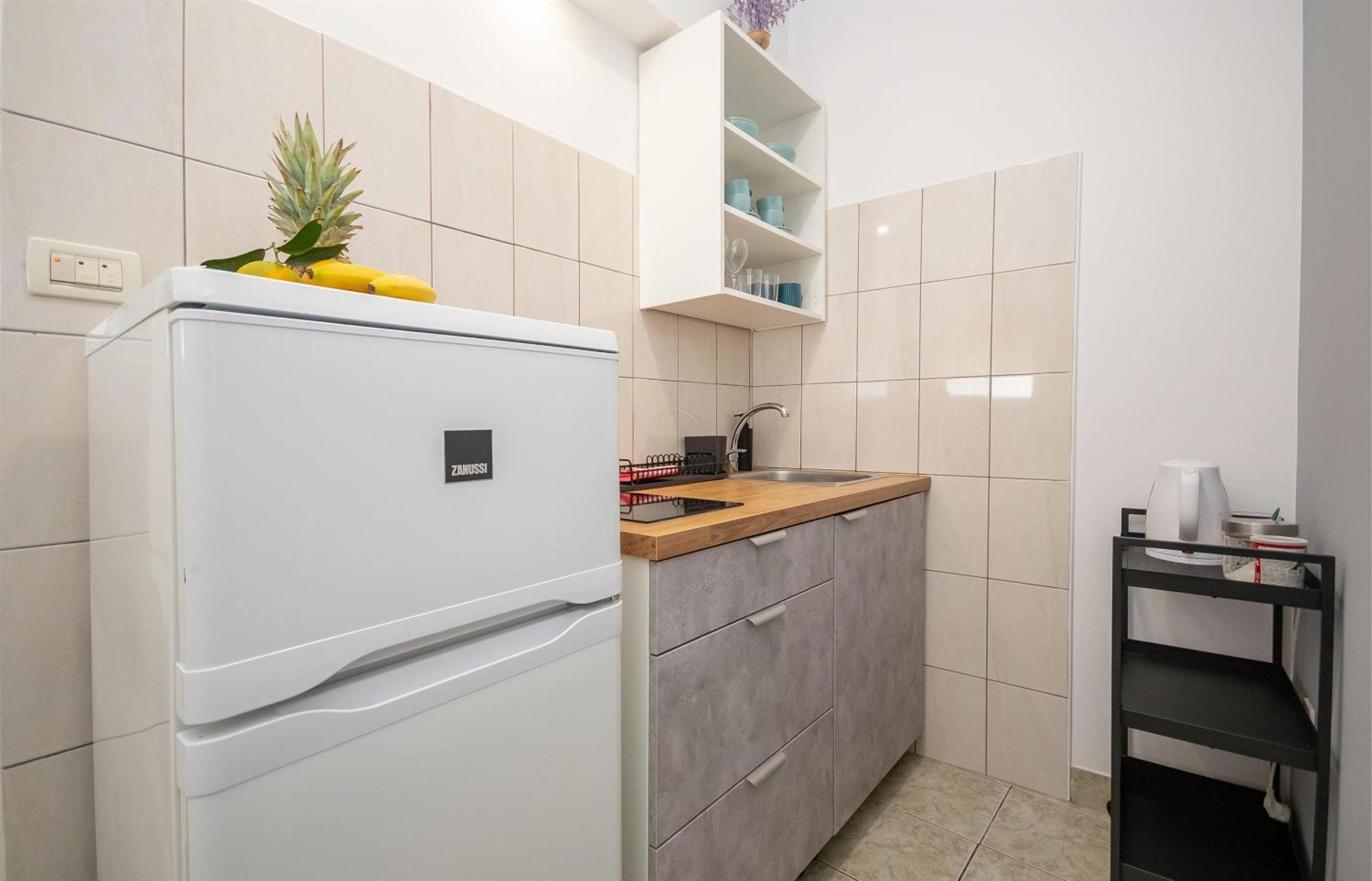 Apartments Ivan - With Parking โอมิช ภายนอก รูปภาพ
